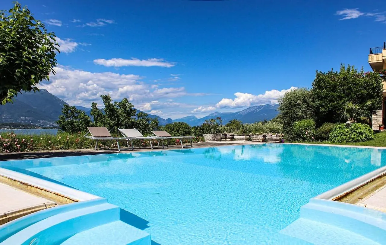 Holiday home Villa Elena Appartamento In Villa Montinelle Italy