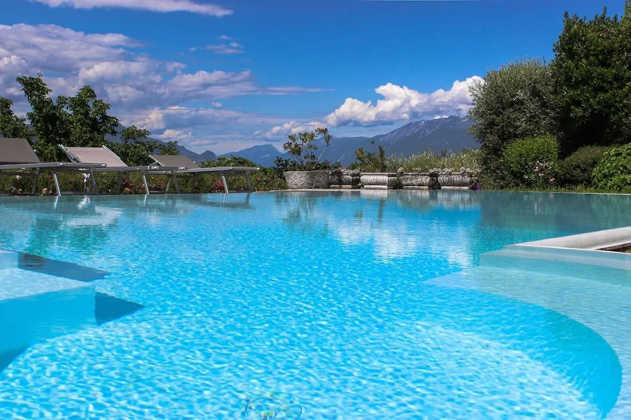 Villa Elena Appartamento In Villa Montinelle Holiday home